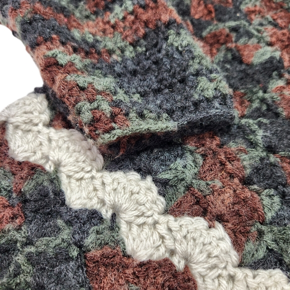 Handmade Vintage Crocheted Knit Cardigan Brown Green Granny Grandmacore XL - Picture 4 of 15